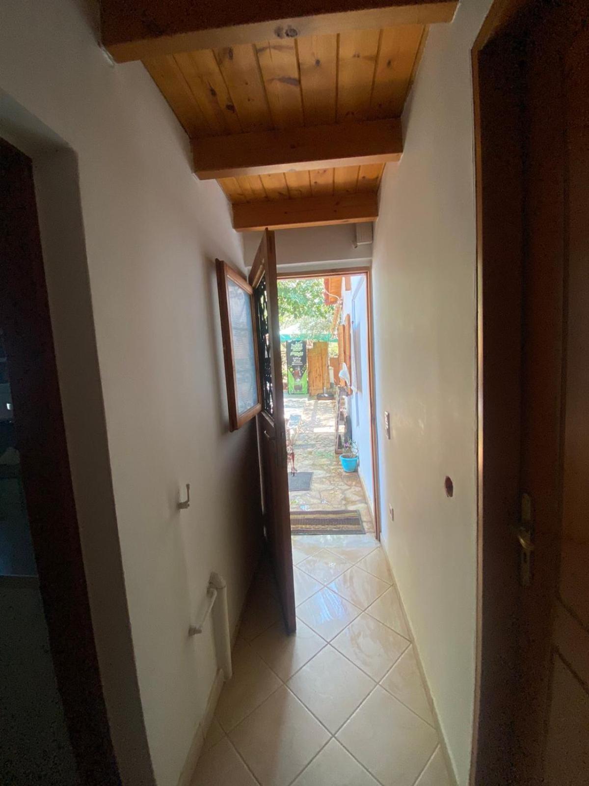 Cottage House With Incredible View Trapeza  Exterior photo
