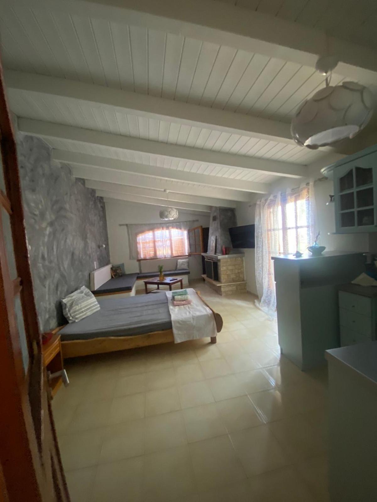 Cottage House With Incredible View Trapeza  Exterior photo